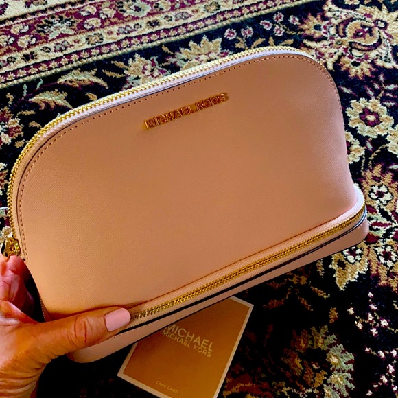 Michael Kors Handbags - NWT, Michael Kors Cosmetic, travel  case